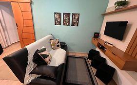 Canto do Forte - 1dorm - 1º Andar- 6 Hospedes, recém reformado próximo a Av Gastronômica de melhores bares e restaurantes com musica ao vivo